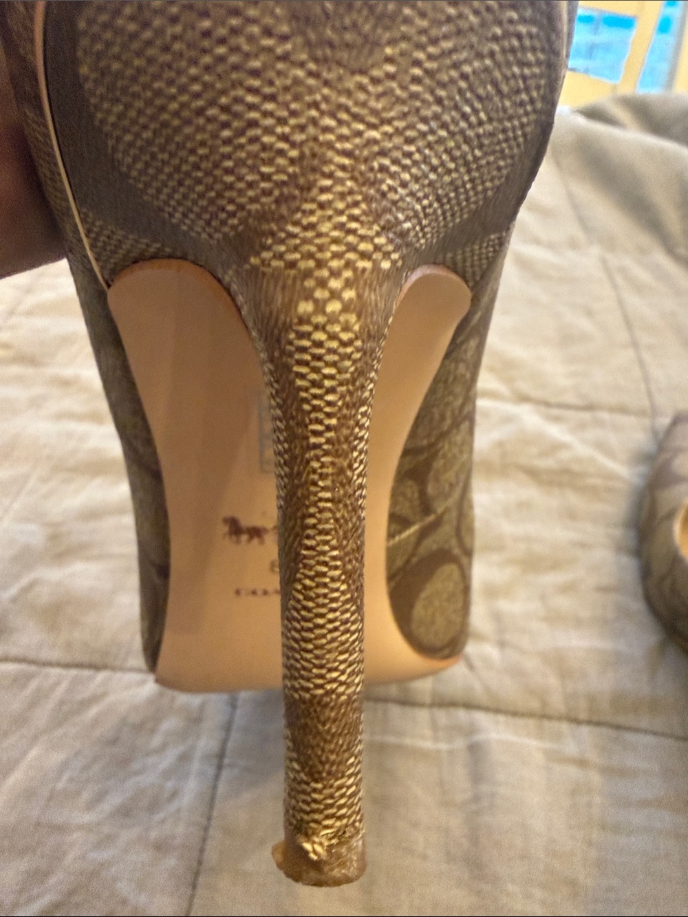 READ CAREFULLY REGARDING HEEL!!COACH Pointed Toe Monogram Pumps - Brown/Tan - Picture 5 of 5
